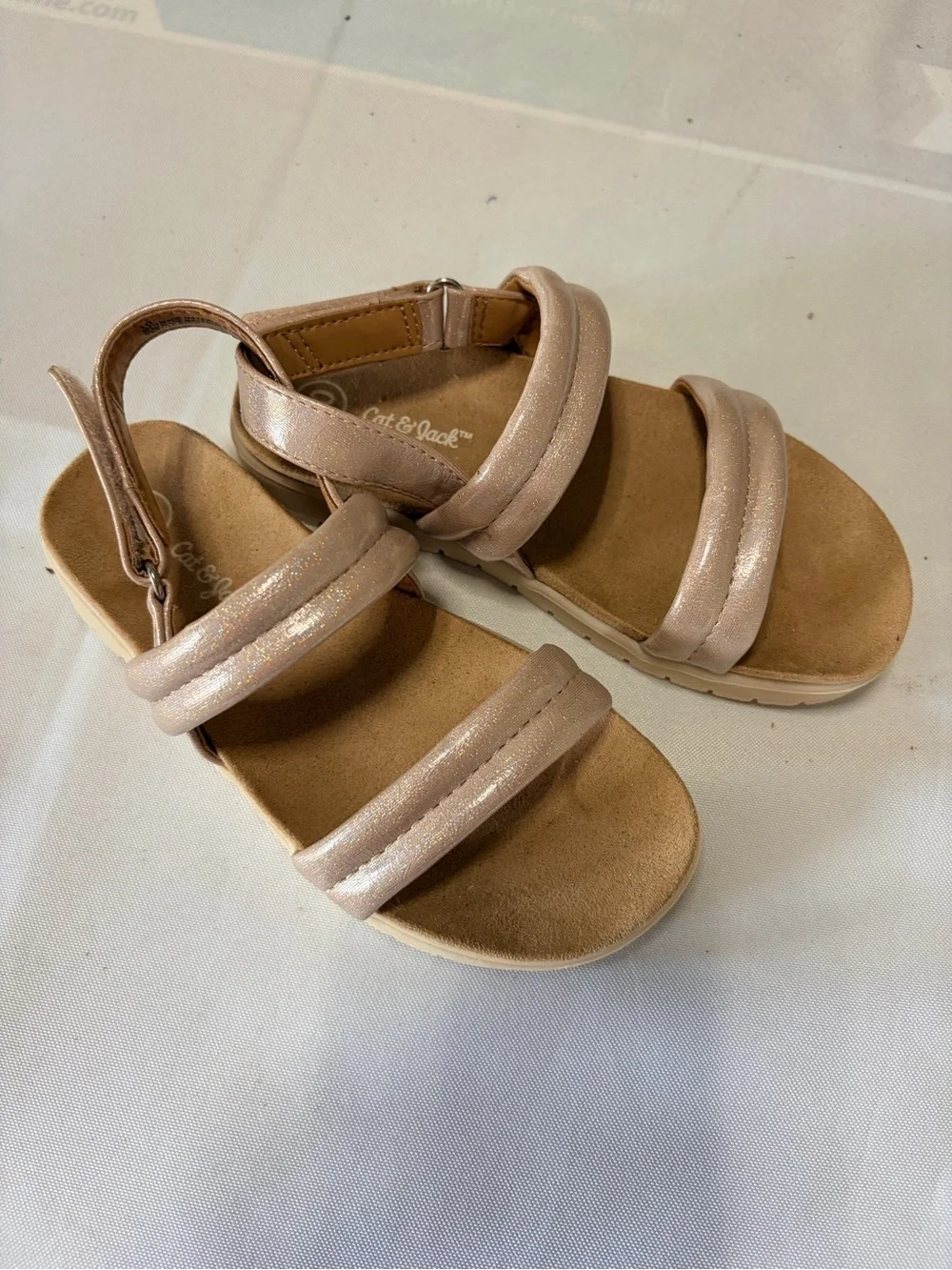 Cat & Jack Kids Sandals in Light Tan
